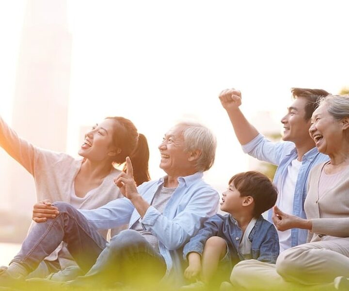 Keeping Parents Safe in the US: The Ultimate Guide to Visitor Insurance